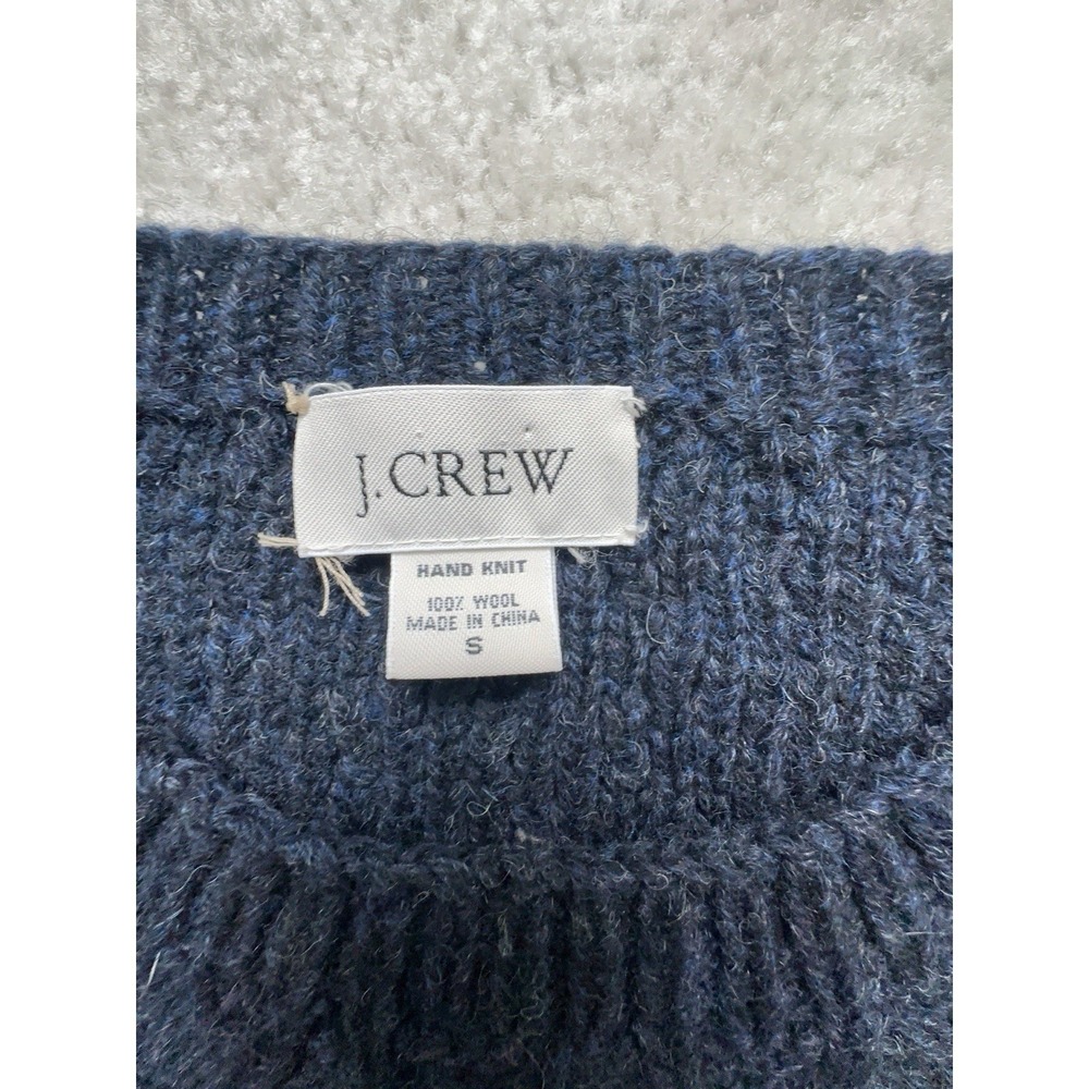 J Crew Wool Hand Knit Chunky Cable Knit Crew Neck Sweater Men's Size S Nav - Picture 3 of 8